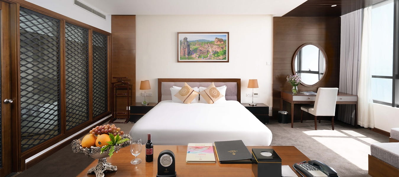 hotel-near-da-nang-beach