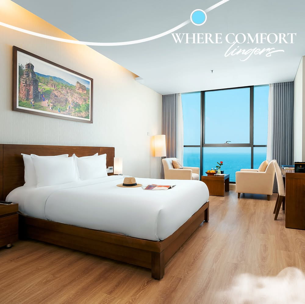 Hotel-near-the-beach-in-Da-Nang