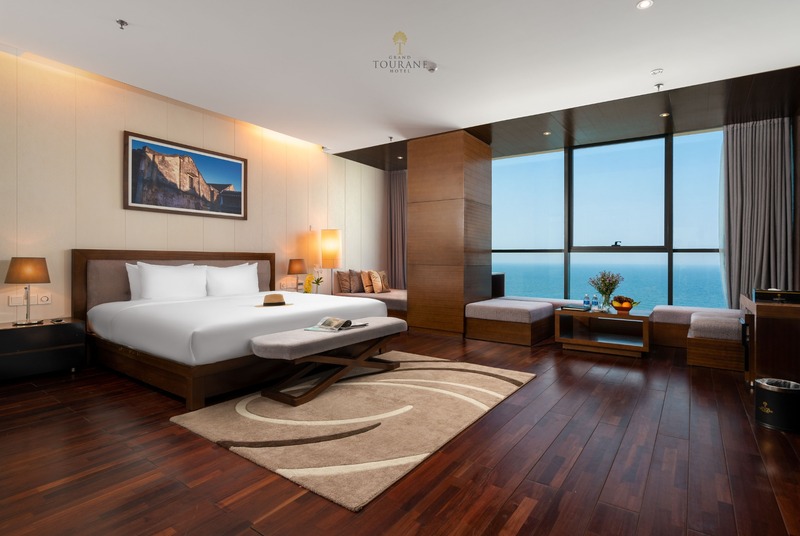 khách sạn 5 sao view biển đà nẵng 
