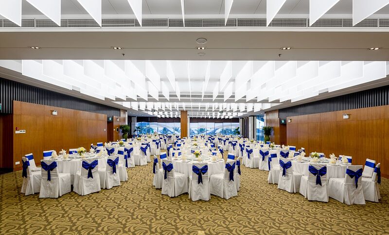 tổ chức tiệc cuối năm